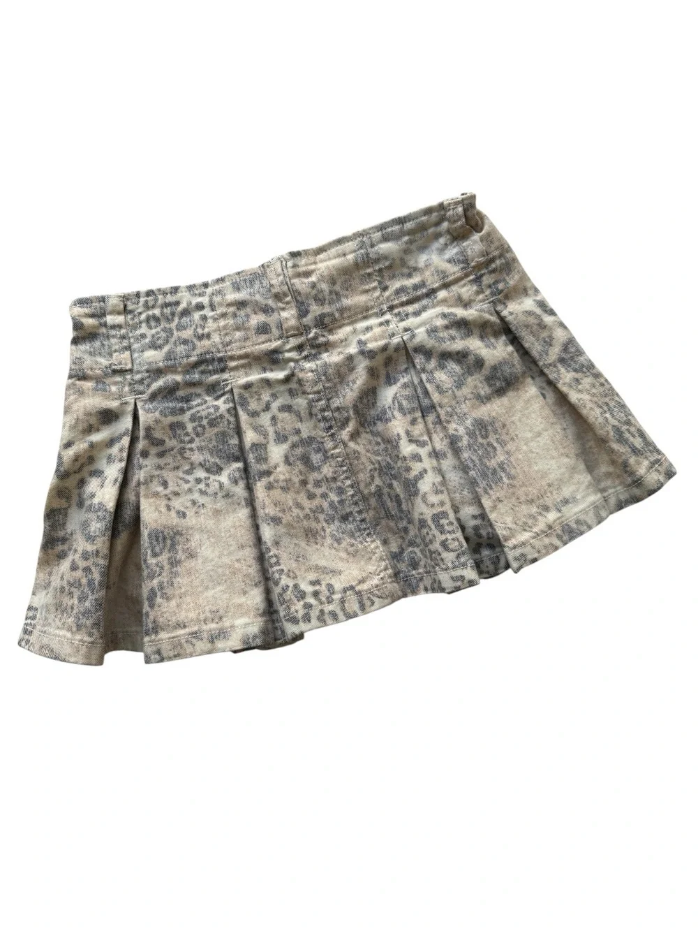 Windsor Leopard-Print Pleated Mini Skirt with Gold-Tone Buckle